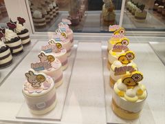 -好利来(上海长宁龙之梦店)