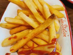 -Tubestation站点比萨(新世界大望路店)
