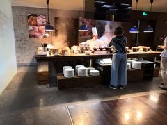 -BLU 全日制餐厅(上海安曼纳卓悦酒店)