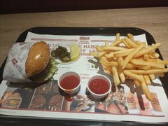 -The Habit Burger Grill 哈比特汉堡(爱琴海店)