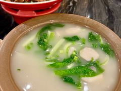 芋儿小白菜-情妹耙泥鳅·江湖川菜(科华店)