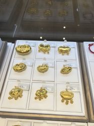 -潮宏基珠宝旗舰店(苏宁广场店)