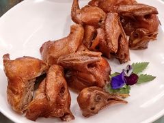 脆皮乳鸽-燕郊烧鸽子(和众店)