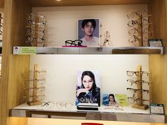 -何氏眼科视光中心·眼镜·配镜(汇泉东路店)