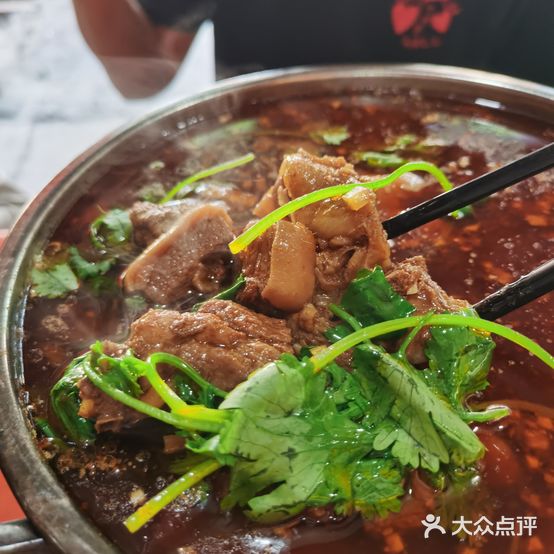 弋江三老太肉串馆(赭山西路店)