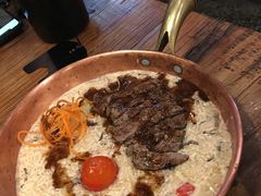 牛肉蘑菇烩饭-I HOLIC艾豪丽披萨(KKone店)