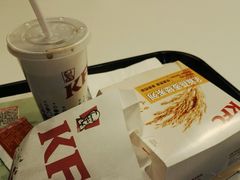 -肯德基(盘龙奥莱店)