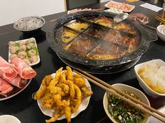 -邓莽子老火锅(中兴路总店)