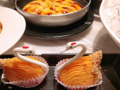 鲜果榴莲天鹅酥-陶陶居酒家(海岸城店)