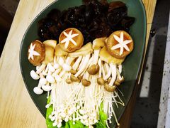 -椰子营·椰子鸡火锅(万象里店)