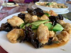 -北京龙庆四季香农家饭庄·灶台鱼·碳烤虹鳟鱼(龙庆峡店)