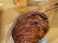 焦糖牛角酥-PAPER STONE BAKERY(天汇广场店)