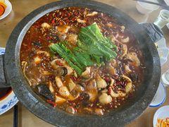 -九寨沟石锅鱼(沣峪口二十年店)