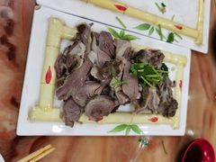-苏莱特色牛骨滩羊手抓馆(长城东街总店)