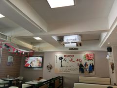 大堂-三头牛·潮汕牛肉生蚝火锅 (夏湾店)