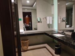 -绍兴鉴湖君澜大酒店