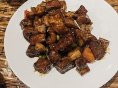 杏鲍菇牛肉粒-老广酒楼(樱花店)