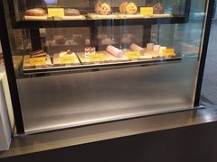 面包甜点陈列柜-麦当劳(天津站三店)