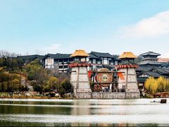 -茅山东方盐湖城景区