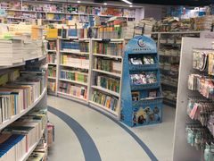 -新华书店(虹悦城店)