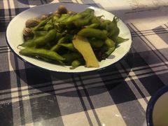 -马路牙子地桌烤肉(工体店)