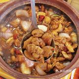 谁懂！竟然在肥肠煲里面吃到“卫生纸”