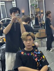 -藤野造型烫染·漂发