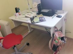 -moll学习桌椅(上海久光百货店)