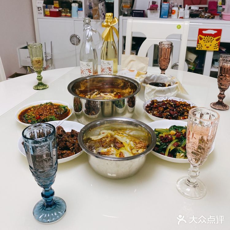 [爱心]深夜美食 | 来一起吃肉肉丫