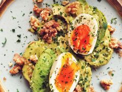 牛油果煮蛋吐司-RAC BAR(安福路店)