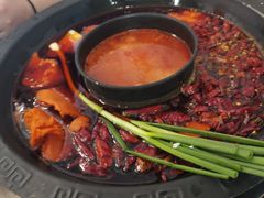 -黄潇洒老火锅(九眼桥宏济巷店)