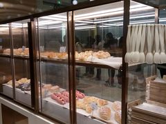 面包甜点陈列柜-奈雪的茶(石家庄万象城店)