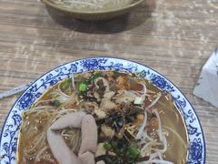 -平安桥张氏肥肠粉