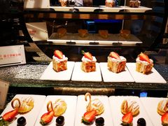 榛子拿破仑酥-半岛翡丽海鲜自助餐厅(观风亭店)