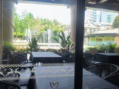 -Efes Turkish & Mediterranean Cuisine 艾菲斯餐厅(陆家嘴店)