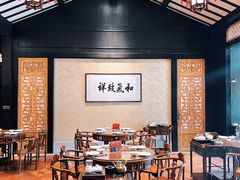 -龙悦湾酒家·八阵鱼生·渔人码头店