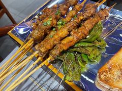 -金陵大勇烧烤·小龙虾·海鲜大咖(竹山路店)