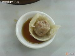 小笼包——5元8个-珊珊小笼馆(仙霞路店)