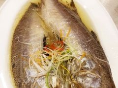 -南京悦客假日酒店