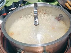 -洪氏嗨捞·猪肚鸡火锅(阳光天地店)