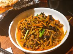 鱼香肉丝-大灰狼(中心书城店)