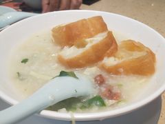 荔湾艇仔粥-点都德(春熙路群光广场店)