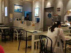 大堂-满记甜品(优客百盛店)
