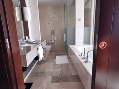 -广州粤海喜来登酒店