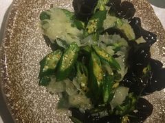 秋葵炒双耳-乾园(天河城店)