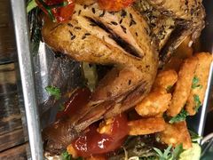 迷迭蒜香柠檬烤半整鸡-MIKAKU(万达广场上海宝山店)