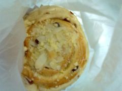 蔓越莓杏仁包-皇后饼店(财富广场店)