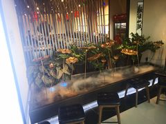 -尚尚仙·酸汤猪手·猪肚鸡火锅(华联万柳购物中心店)