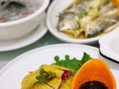 -沪华海鲜大酒楼(南汇店)