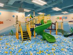 -莫莉幻想儿童乐园(武汉保利广场店)